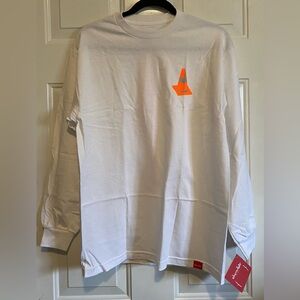 Mens Chocolate Skateboard Long Sleeve Traffic Cone White T-Shirt Size Medium NWT